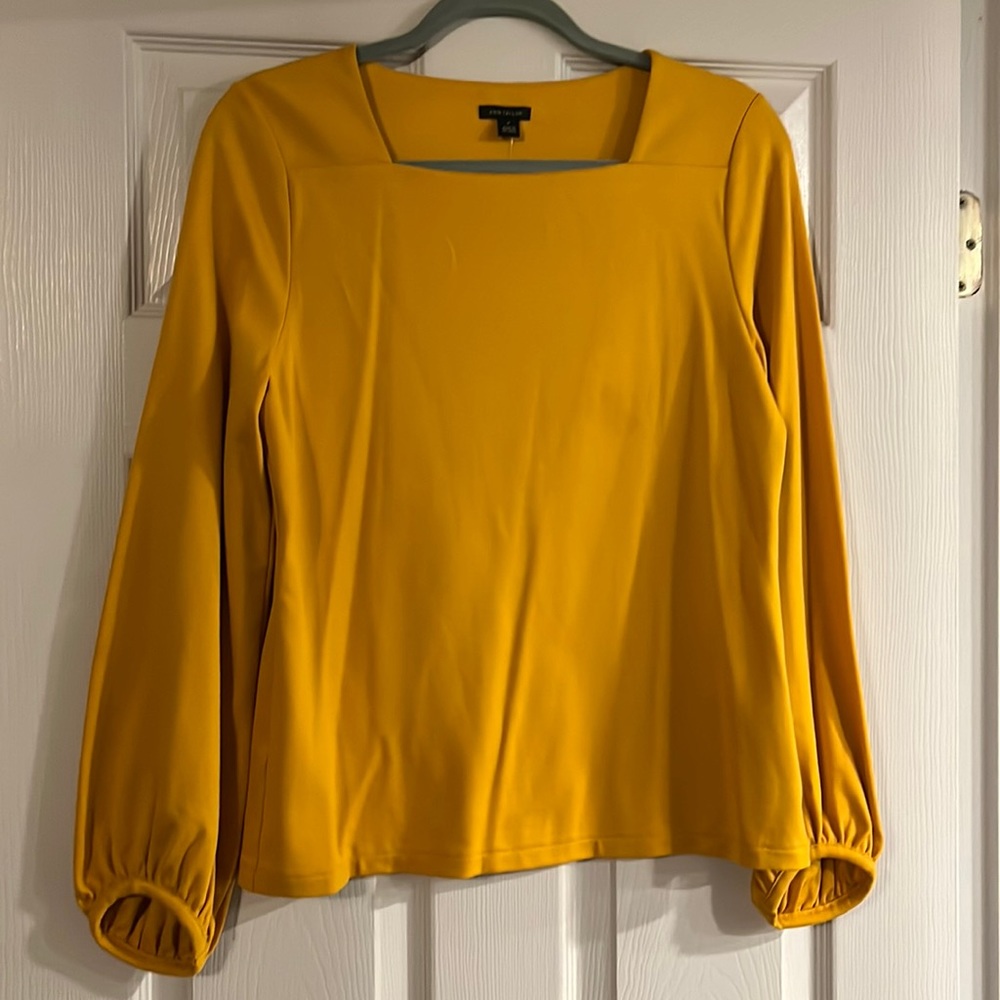 Ann Taylor Long Sleeve Women’s Top Mustard Square Neck Medium
